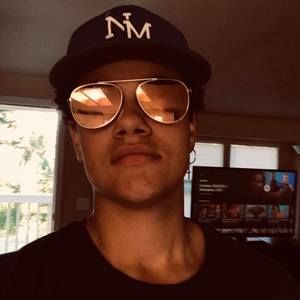 Meet your Posher, Jeffrey